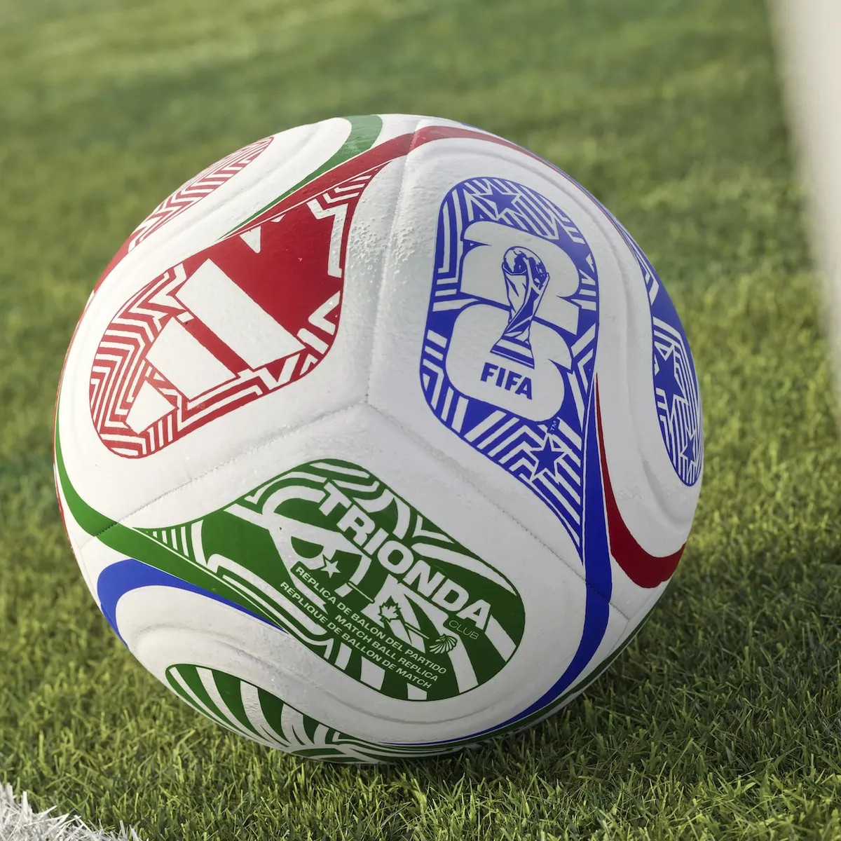 bola-trionda-club-bola-de-futebol-adidas-copa-do-mundo-2026-trionda-e-boa
